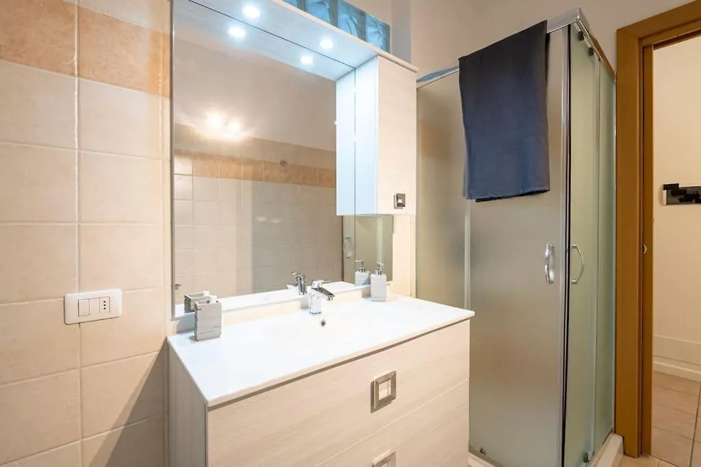 Le Cascine Park Spacious & Comfortable + Balcony Florence Italy